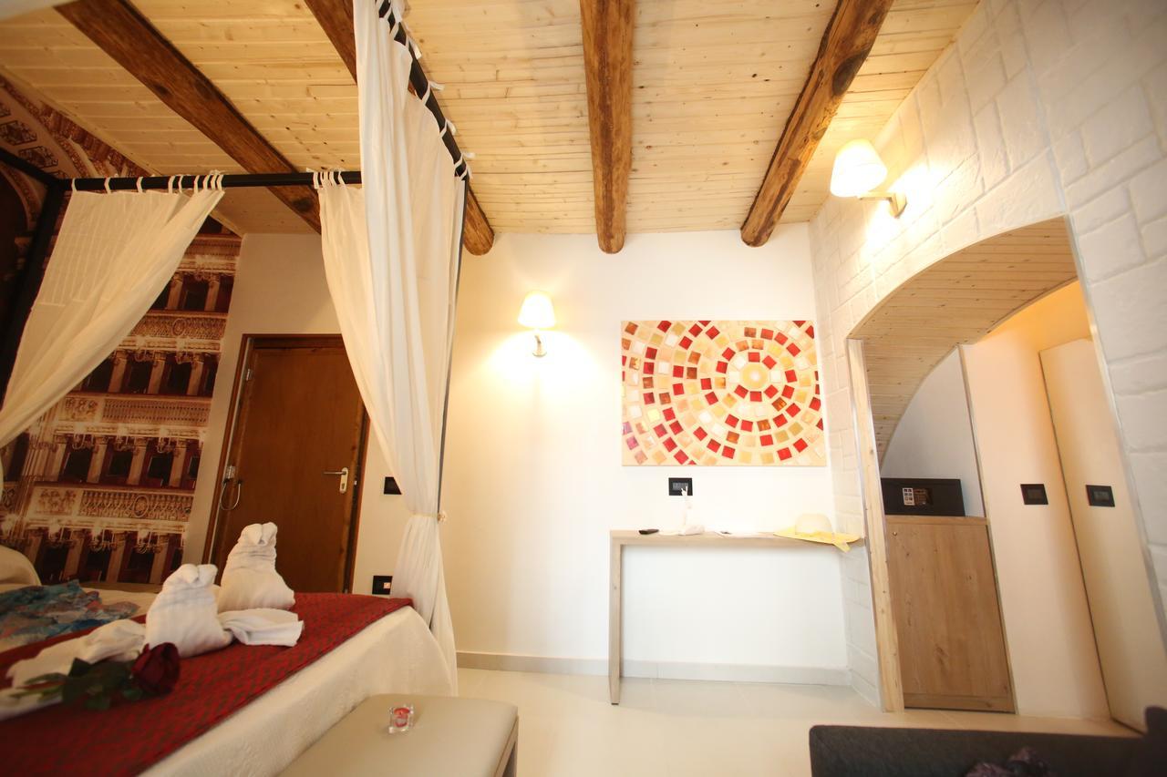 Relais Piazza Del Plebiscito B&B Неаполь Экстерьер фото